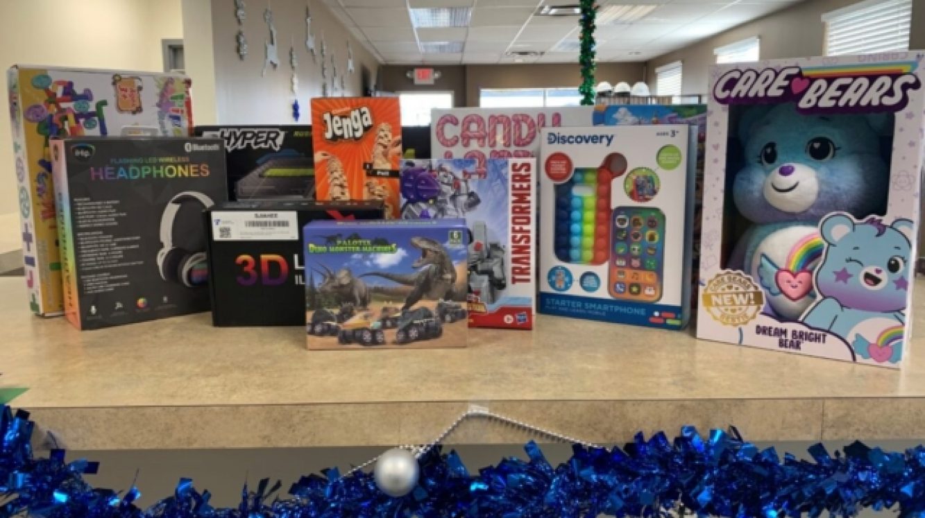2022-Toy-Drive-1024x768-640x480